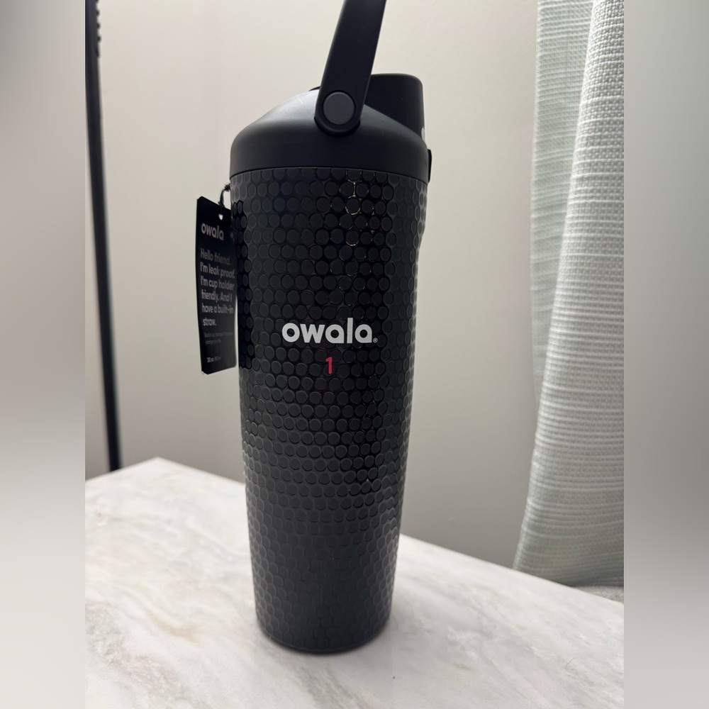 Owala FreeSip 30 oz Black Out of Bounds Golf Water Bottle Special Edition NWT